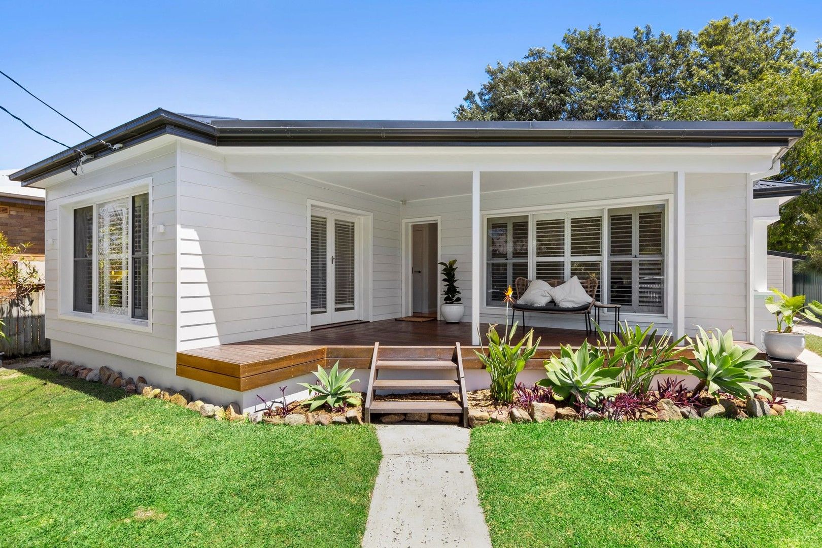 4 bedrooms House in 21 Darius Avenue NORTH NARRABEEN NSW, 2101