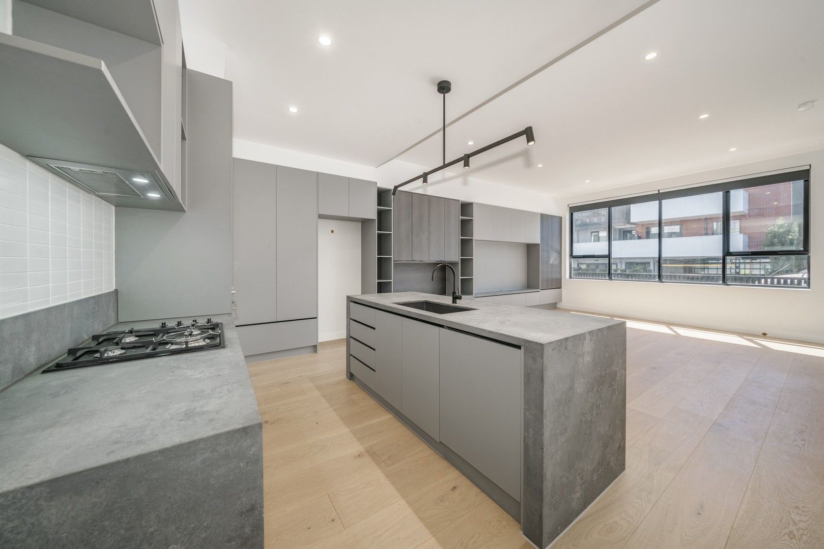 2 bedrooms Apartment / Unit / Flat in 1/2 Peel Street WINDSOR VIC, 3181