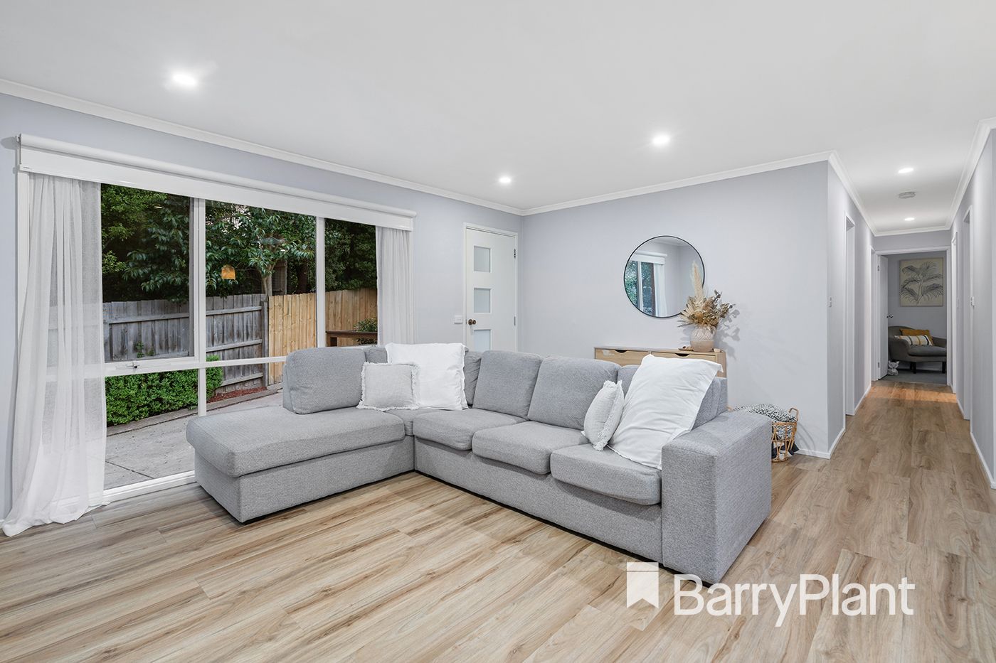 55 Shirley Crescent, Woori Yallock VIC 3139, Image 2