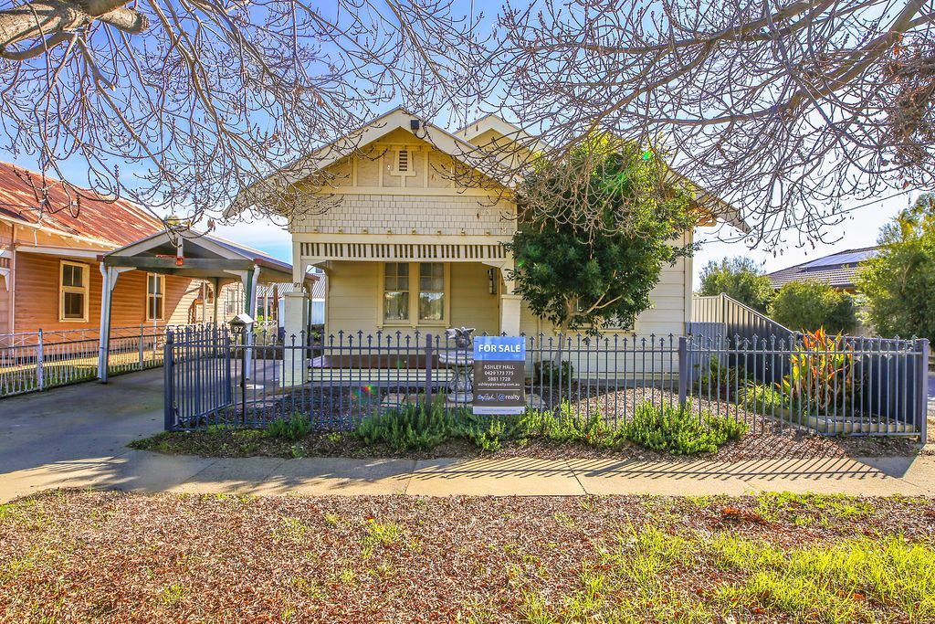 97 Edwardes Street, Deniliquin Property History & Address Research