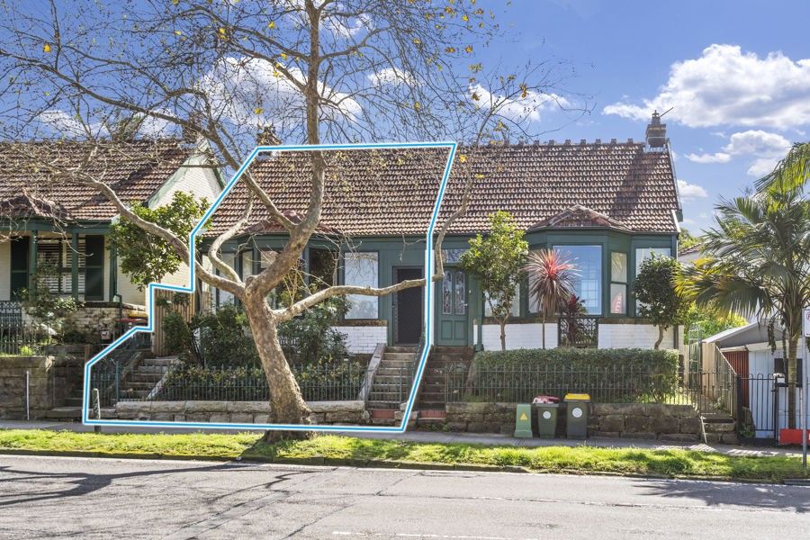 3 bedrooms House in 308 Falcon Street NEUTRAL BAY NSW, 2089