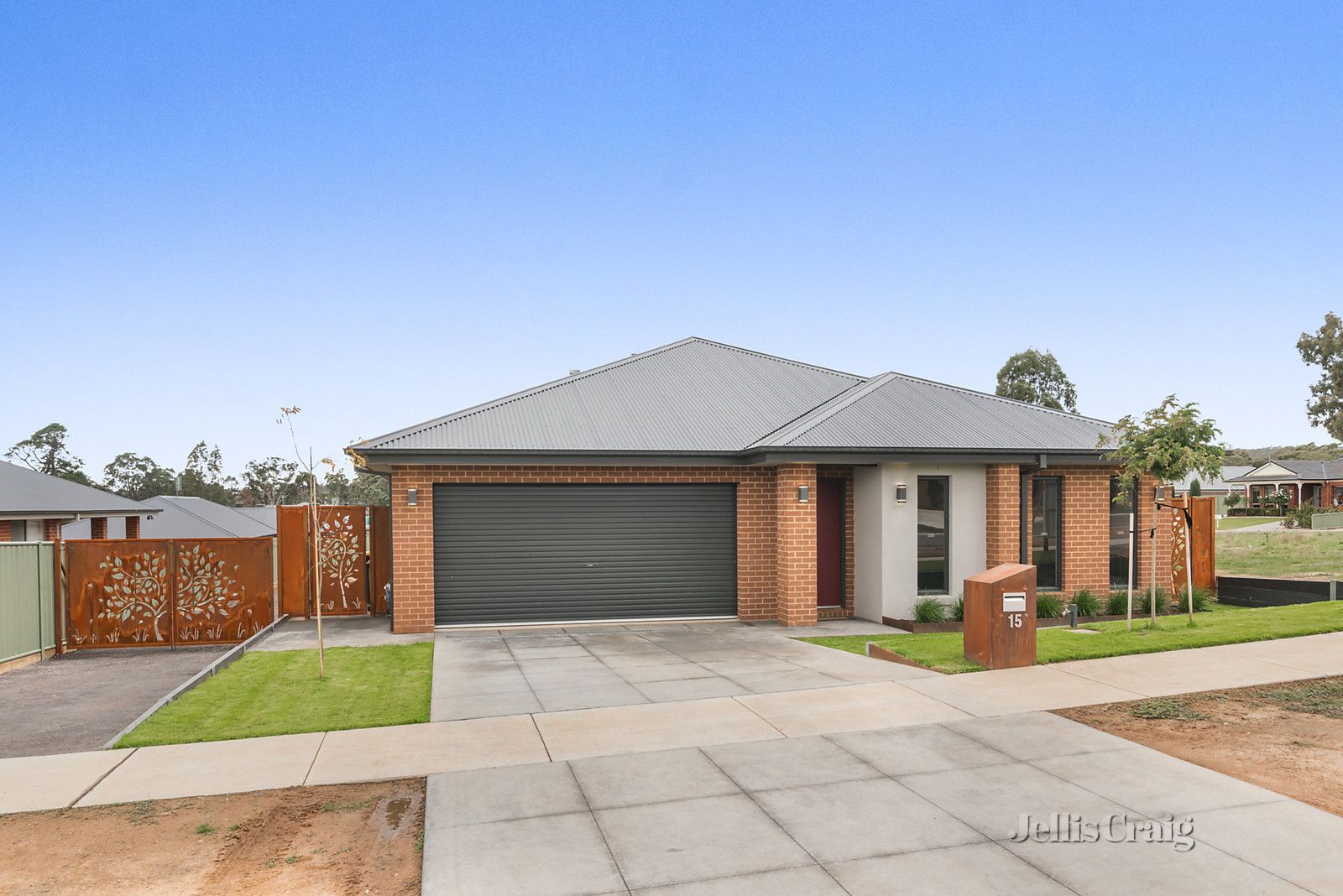 15 Shilney Court, Campbells Creek VIC 3451, Image 0