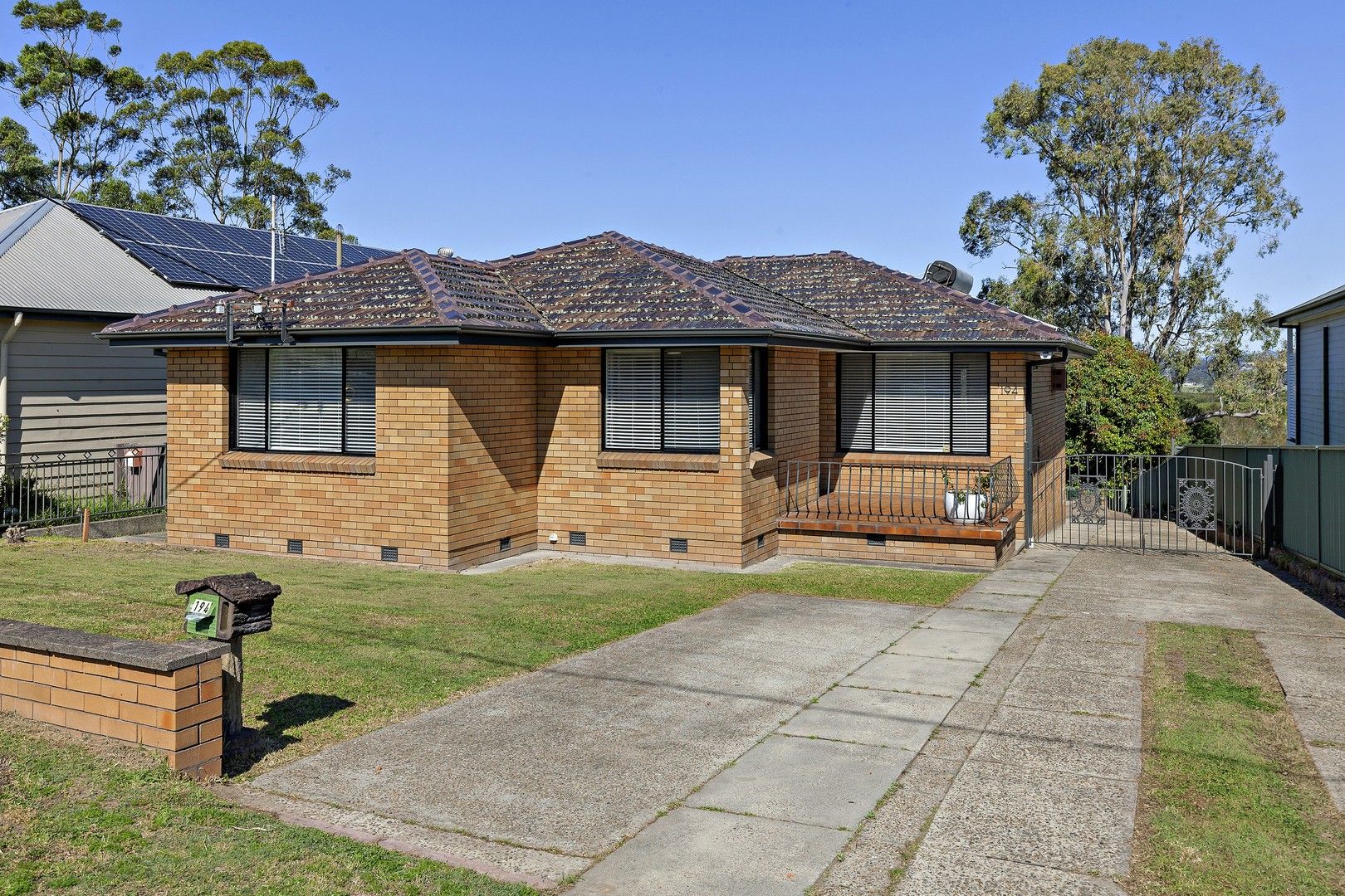4 bedrooms House in 194 Marsden Street SHORTLAND NSW, 2307