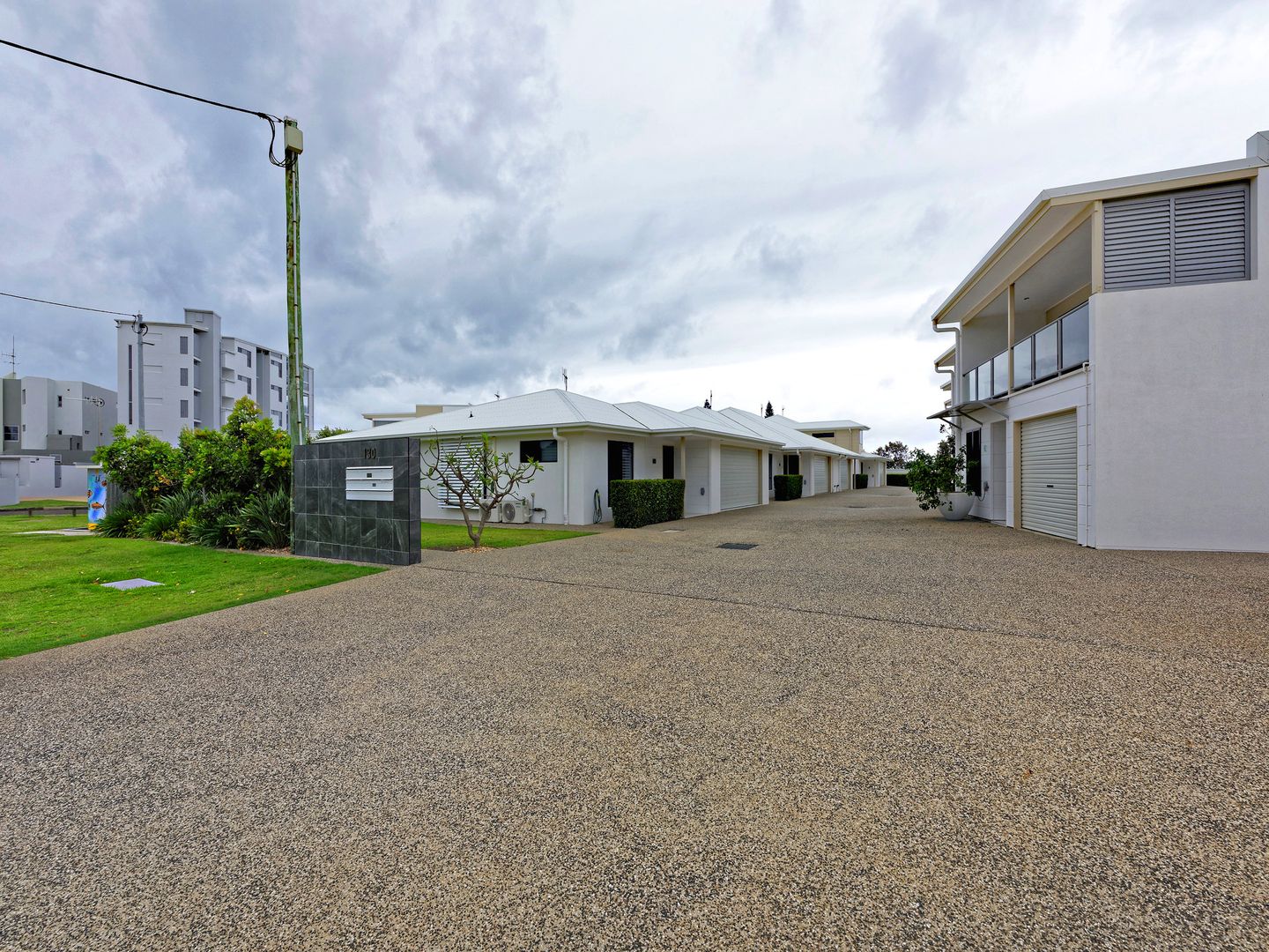 Unit 4/130 Miller St, Bargara QLD 4670, Image 2