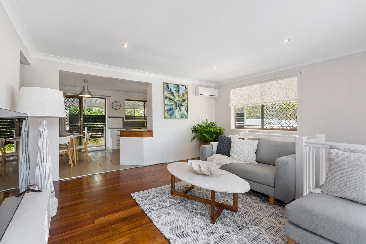 19a Chestnut Crescent, Victoria Point QLD 4165, Image 2