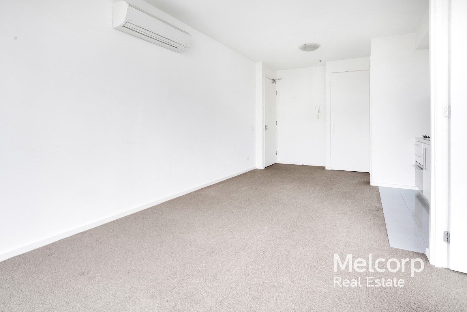 1104/25 Therry Street, Melbourne VIC 3000, Image 2