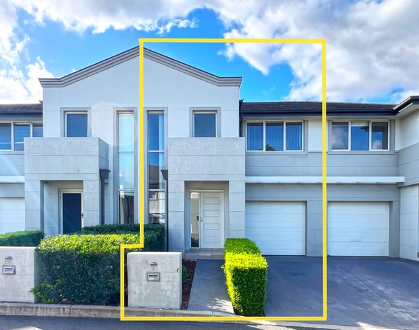 4 Highland Close, Macquarie Links NSW 2565