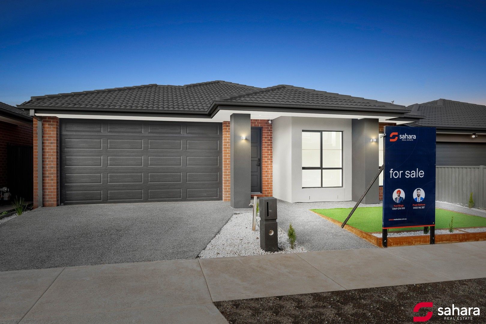4 bedrooms House in 46 Hemingway Drive ROCKBANK VIC, 3335