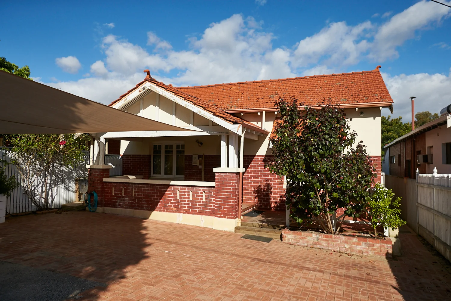 Primary image of 6 Clydesdale Street, Burswood WA 6100