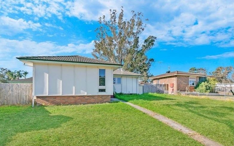 3 bedrooms House in 66 Koomooloo Crescent SHALVEY NSW, 2770