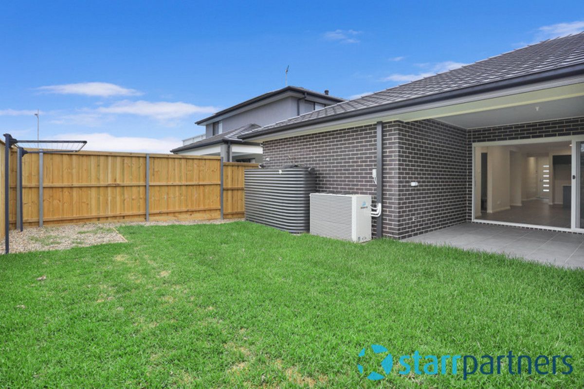 6A Baxter Way, Gledswood Hills NSW 2557, Image 2