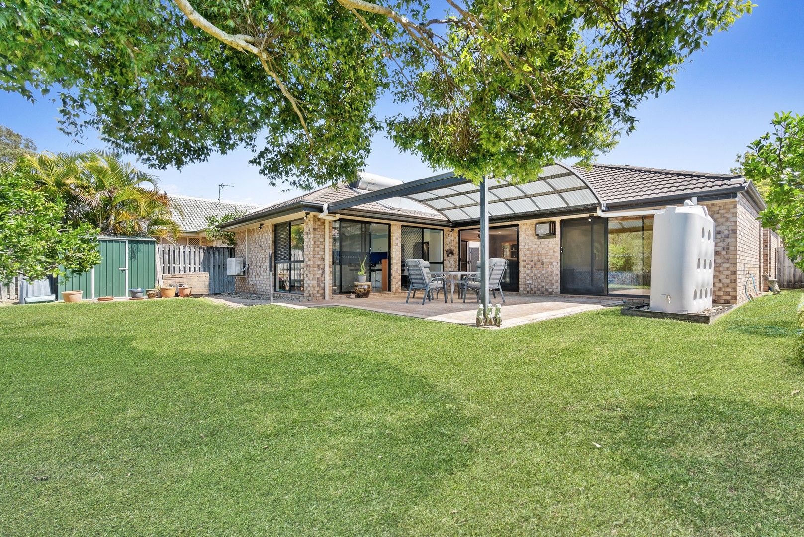 4 bedrooms House in 50 Ottelia Drive ELANORA QLD, 4221