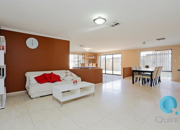 2 Clipper Parade, Canning Vale WA 6155