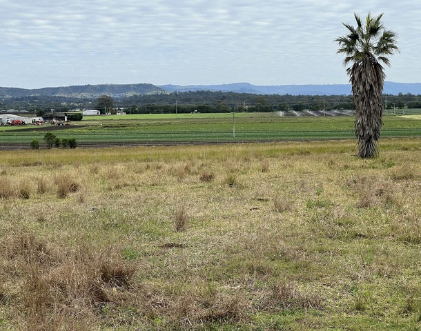 146 Cross Road, Lower Tenthill QLD 4343