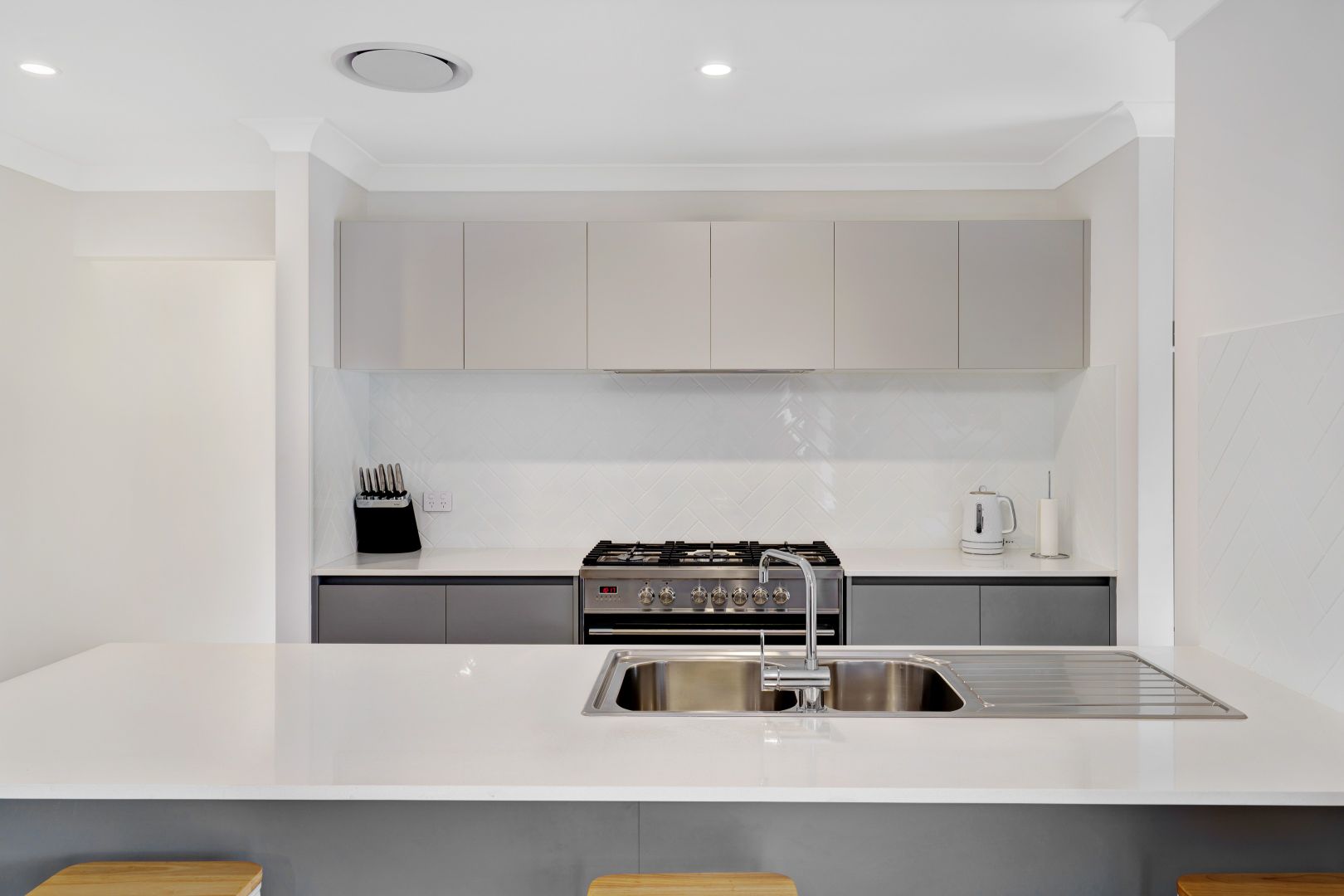 2 Gardenia Drive, Medowie NSW 2318 House For Rent Domain