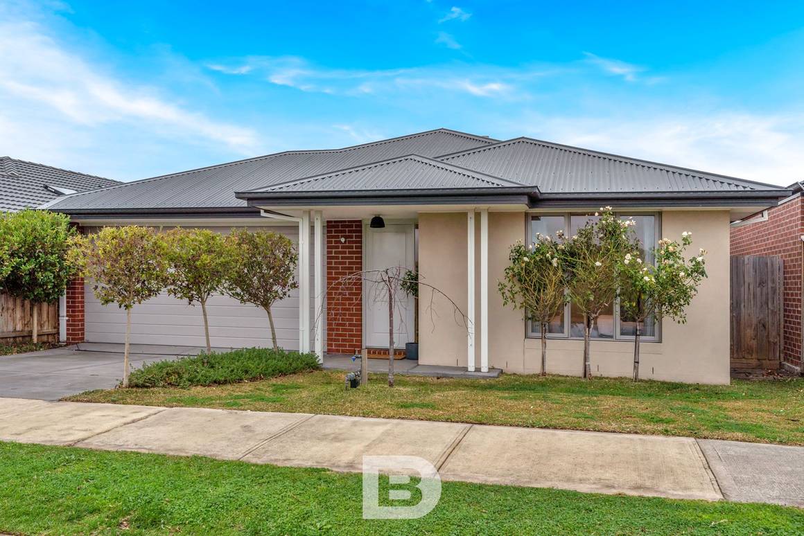 Picture of 6 Farrier Court, SUNBURY VIC 3429