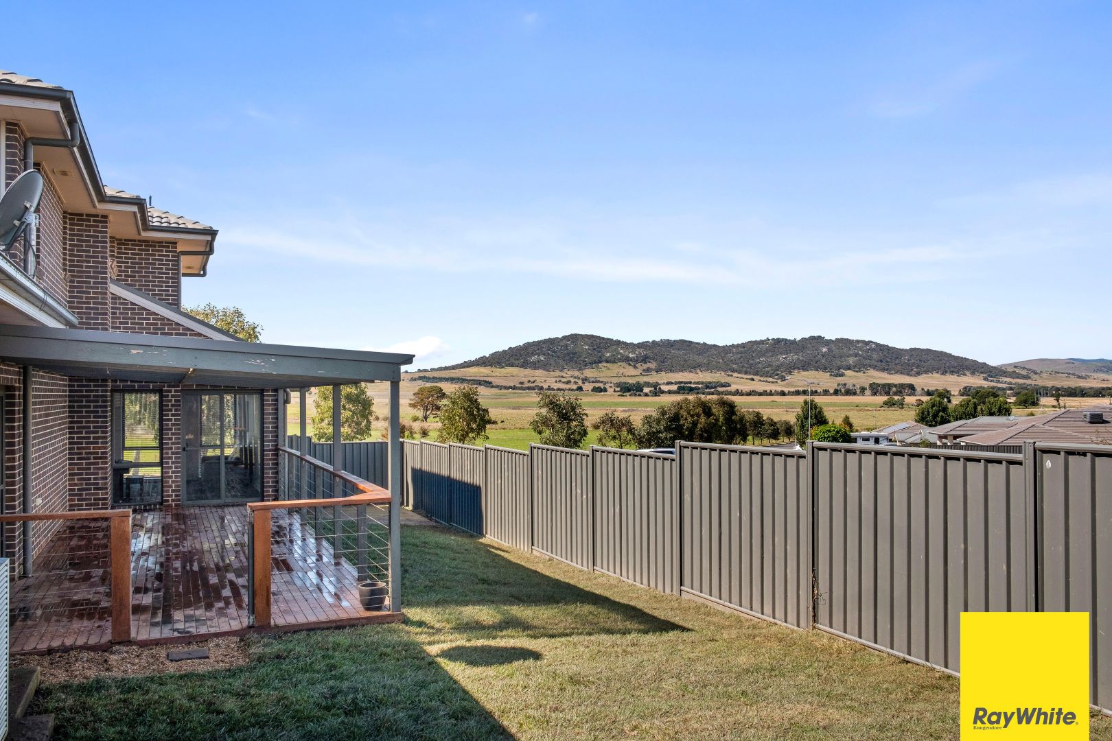 1 Flynn Place, Bungendore NSW 2621, Image 2