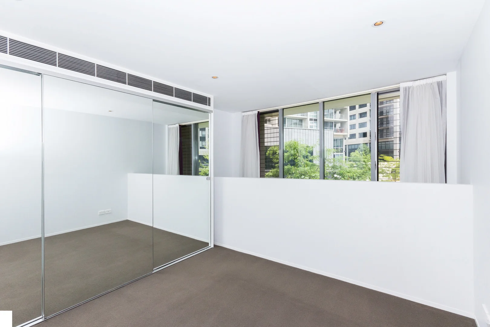 Additional image 6 of 2/5 Burbury Close, Barton ACT 2600