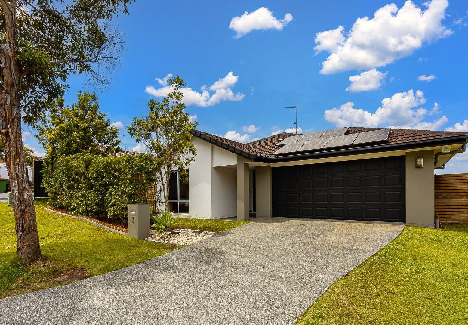 4 bedrooms House in 3 Kershan Street MUDGEERABA QLD, 4213