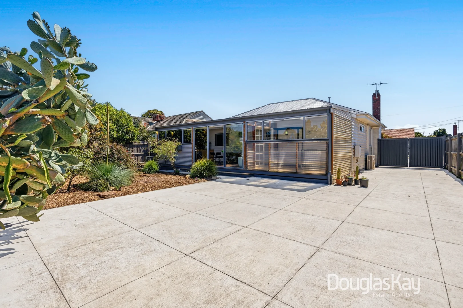 11 Huddersfield Road, Deer Park VIC 3023 | Domain