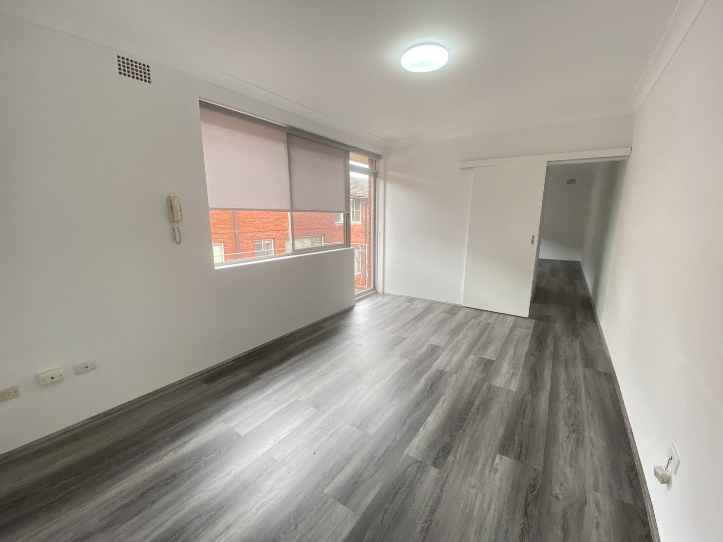 1 bedrooms Apartment / Unit / Flat in 1BR/42 Meadow Crescent MEADOWBANK NSW, 2114