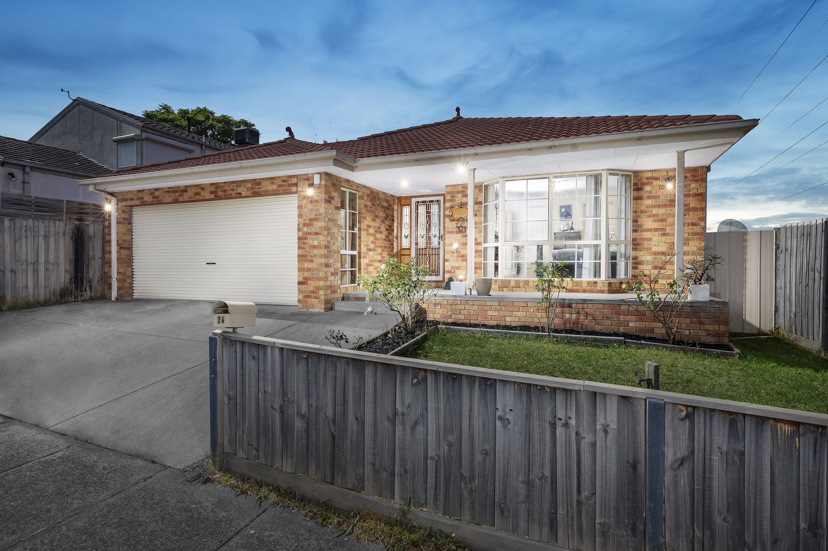 24 Dowling Road, Oakleigh South Property History & Address Research