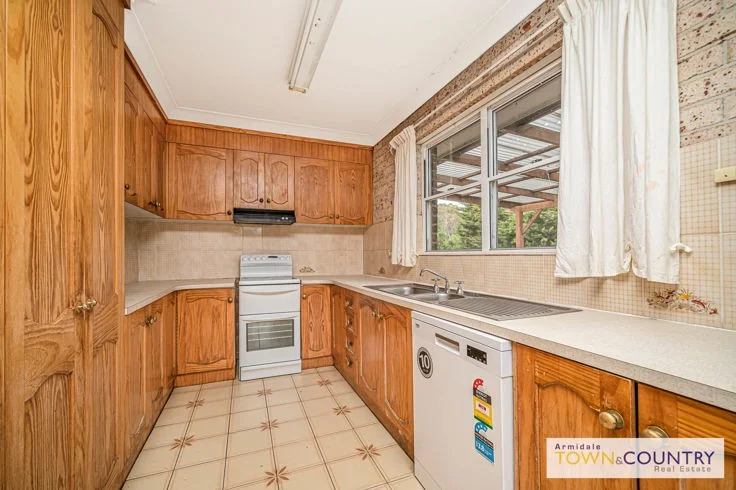 Additional image 5 of 1 Stewart Crescent, Armidale NSW 2350