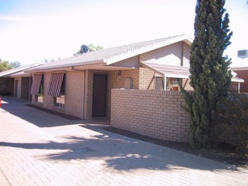 4 411 San Mateo Avenue Mildura Vic 3500 Apartment For Rent 220 Domain