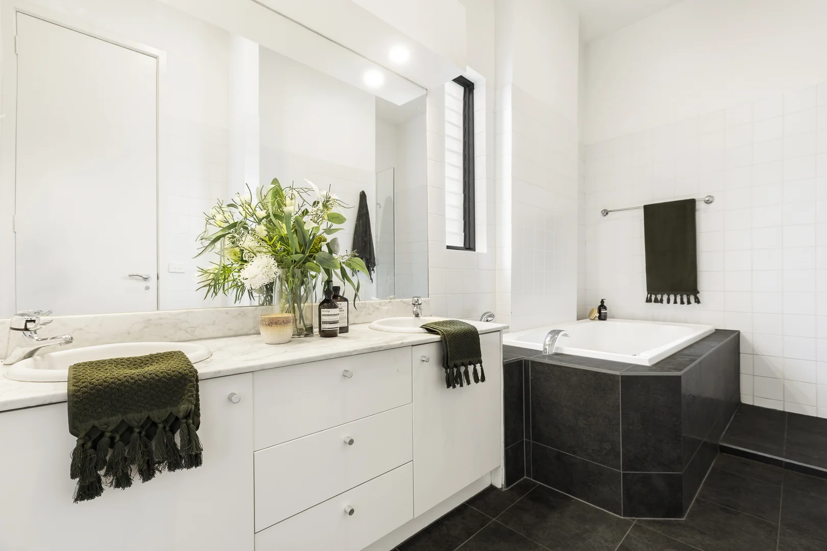 Additional image 13 of 1/51 James Street, Windsor VIC 3181