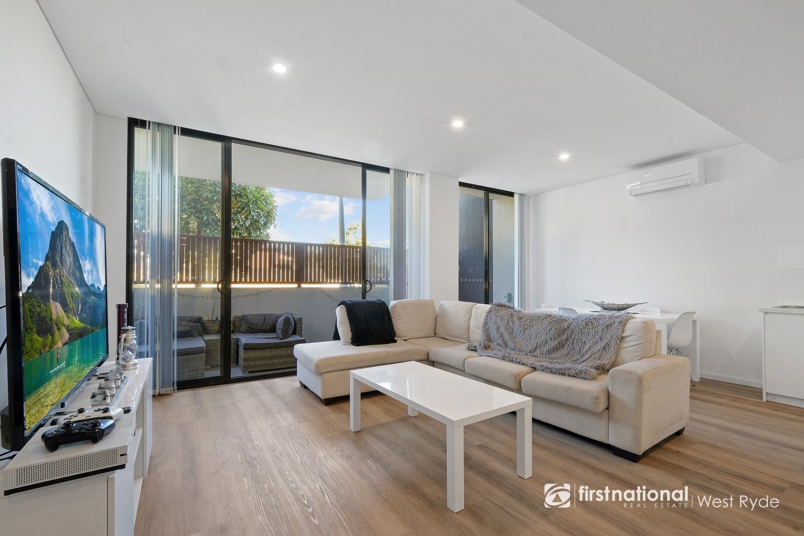 34/37 Bradley Street, Glenmore Park NSW 2745, Image 0