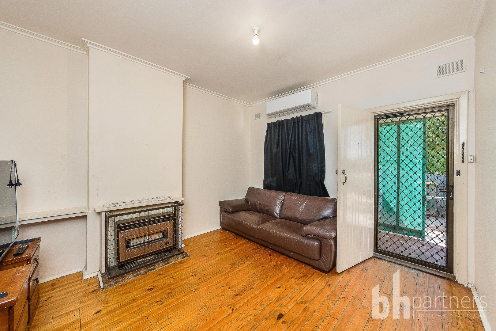 Additional image 14 of 19-20 Trenaman Crescent, Berri SA 5343