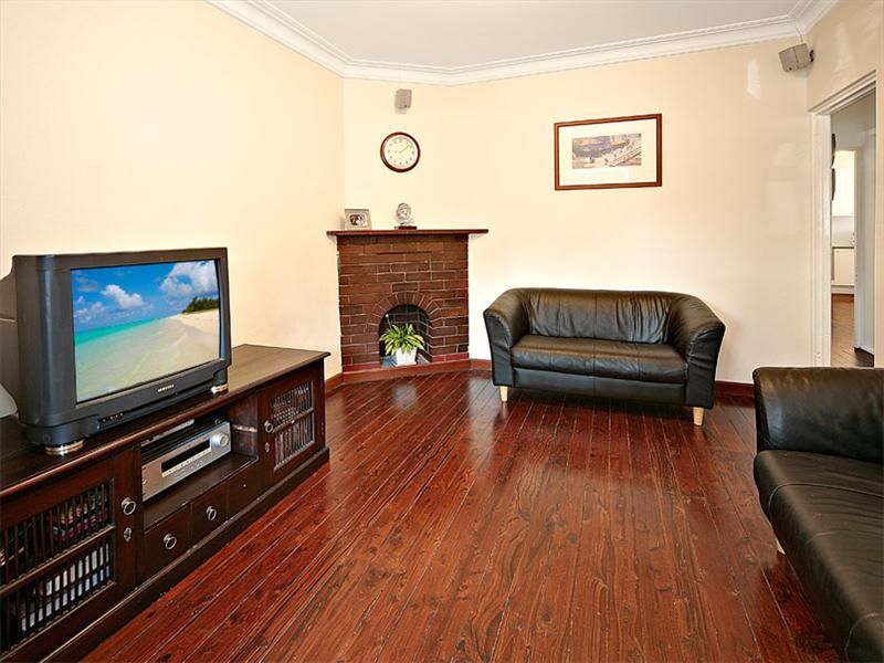 4 Sparks Street, Mascot NSW 2020, Image 0