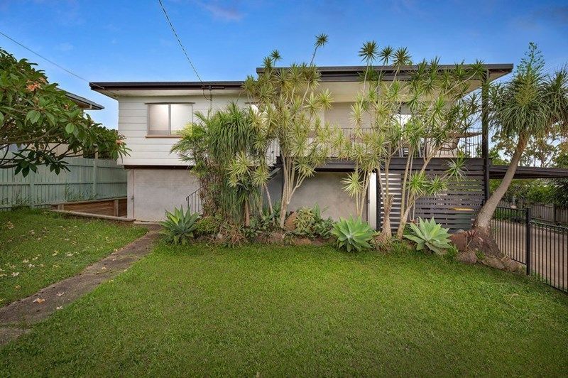 3 bedrooms House in 11 Roebuck Avenue EAGLEBY QLD, 4207