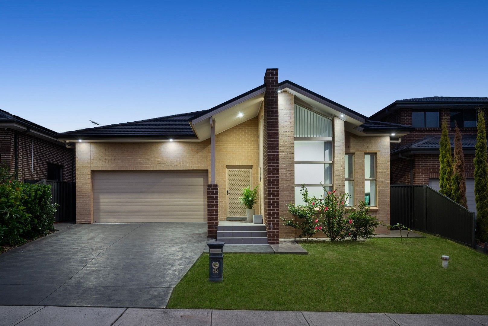 4 bedrooms House in 45 Lacey Road EDMONDSON PARK NSW, 2174