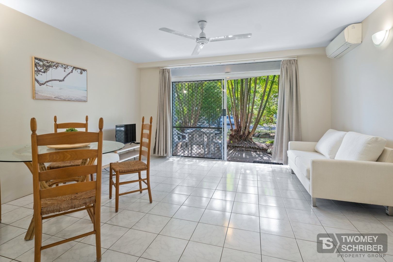 2 bedrooms Apartment / Unit / Flat in 3/1-19 Poinciana Street HOLLOWAYS BEACH QLD, 4878