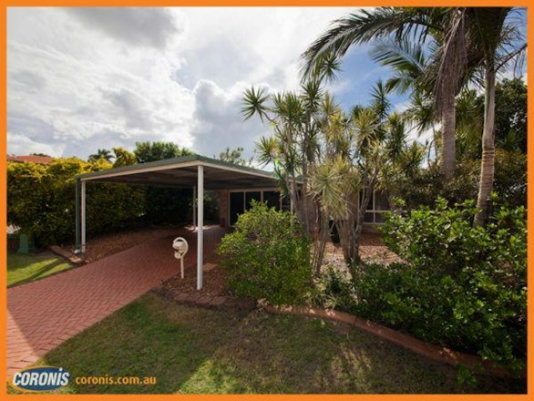 9 Diosma Close, Yamanto QLD 4305