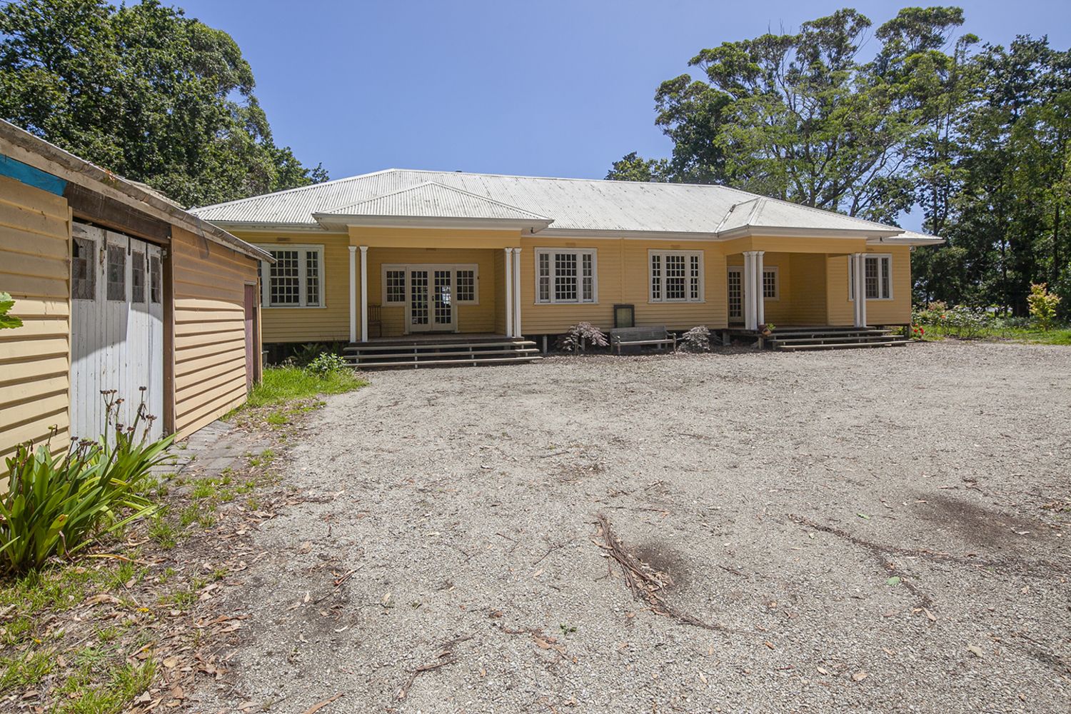 225 bridge Road, Modella VIC 3816, Image 2