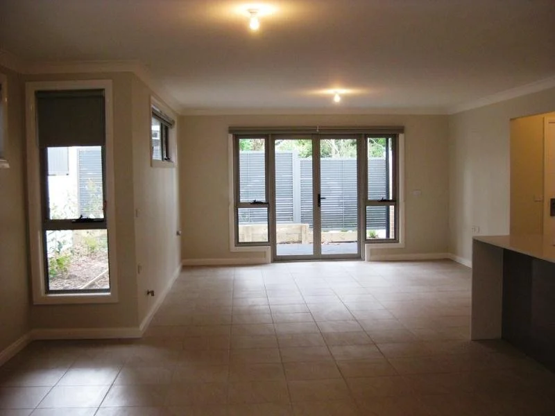 Additional image 3 of 3/27 Whitecross Road, Winmalee NSW 2777