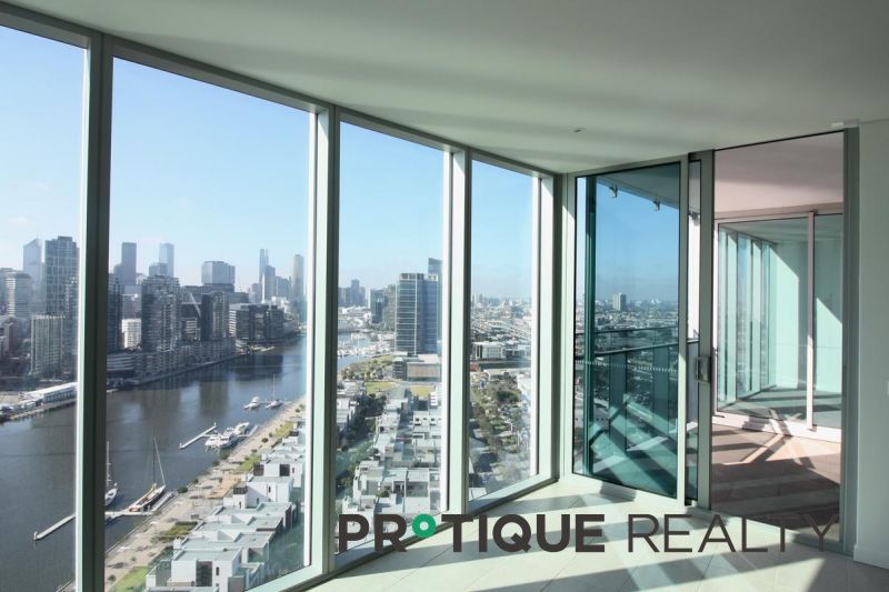 2 bedrooms Apartment / Unit / Flat in 81 South Wharf Drive DOCKLANDS VIC, 3008