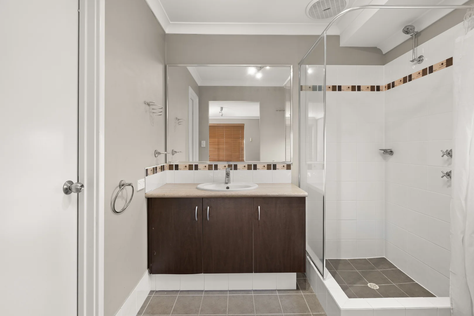 Additional image 16 of 14 Carbine Loop, Millbridge WA 6232