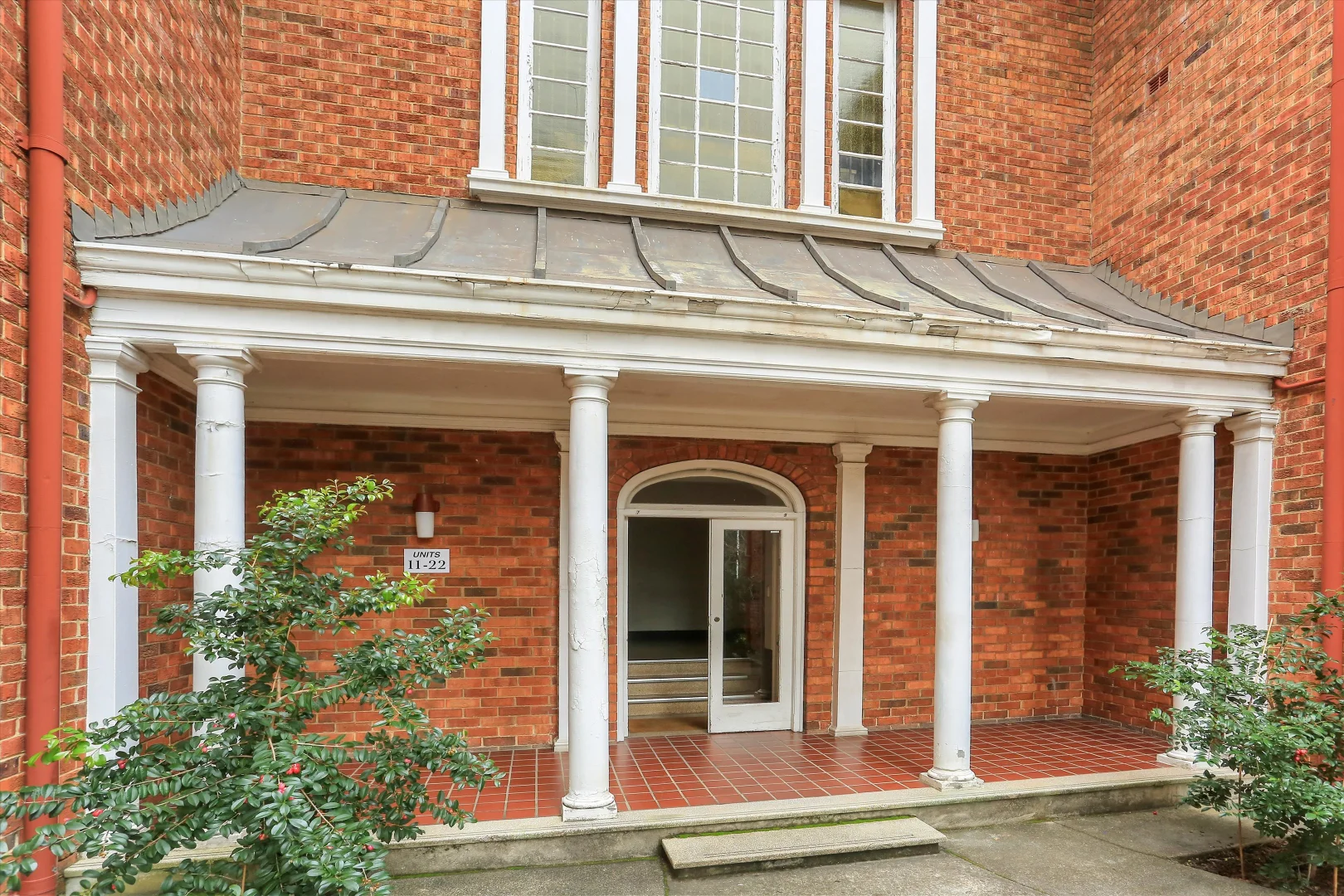 Image 12