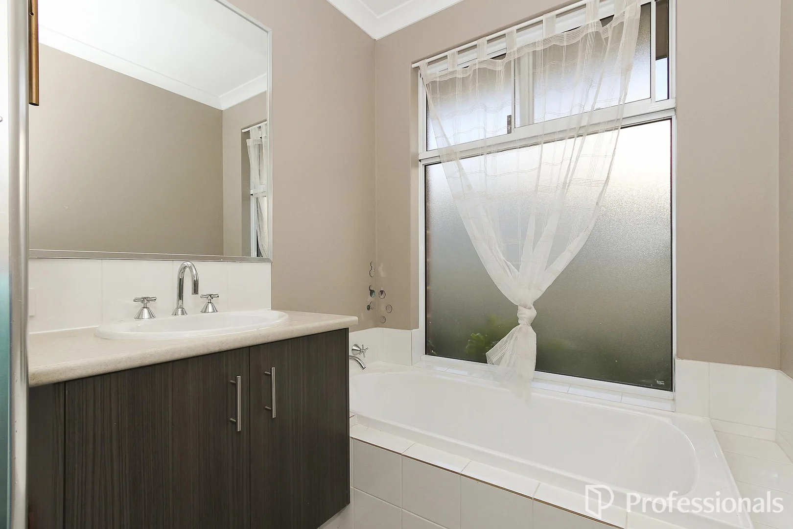 Additional image 10 of 23 Smailes Elbow, Brookdale WA 6112