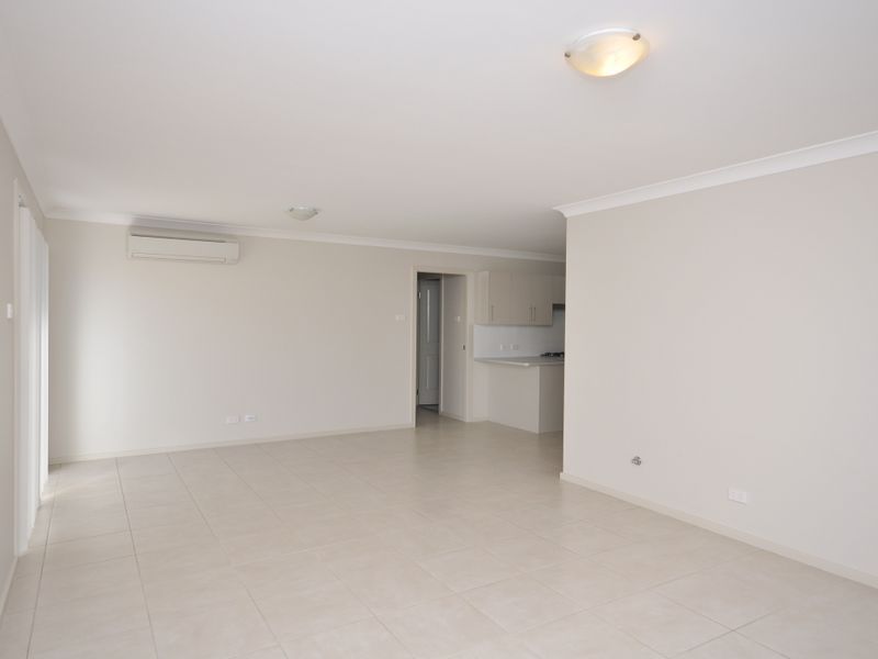 1/9 Durban Crescent, EAST MAITLAND NSW 2323, Image 2