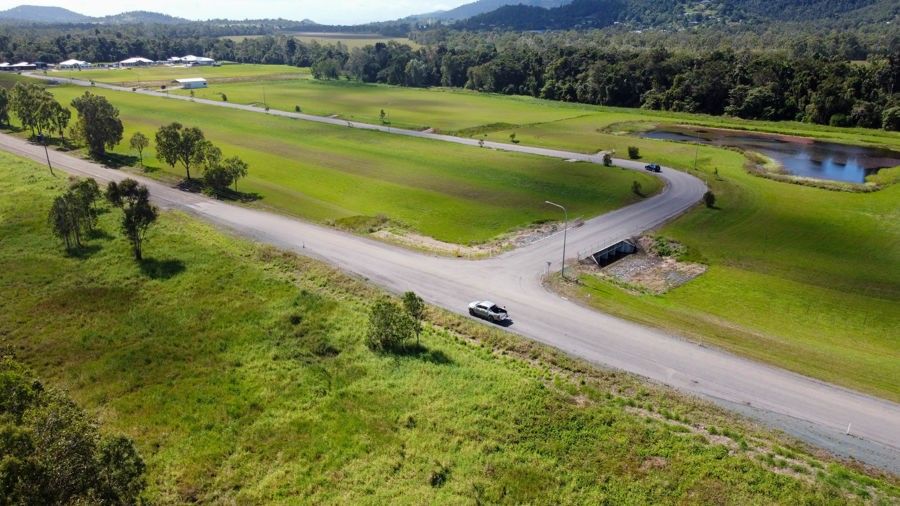 LOT 3 NINA STREET PREMIUM ACREAGE ALLOTMENTS CANNON VALLEY, Cannon Valley QLD 4800, Image 1