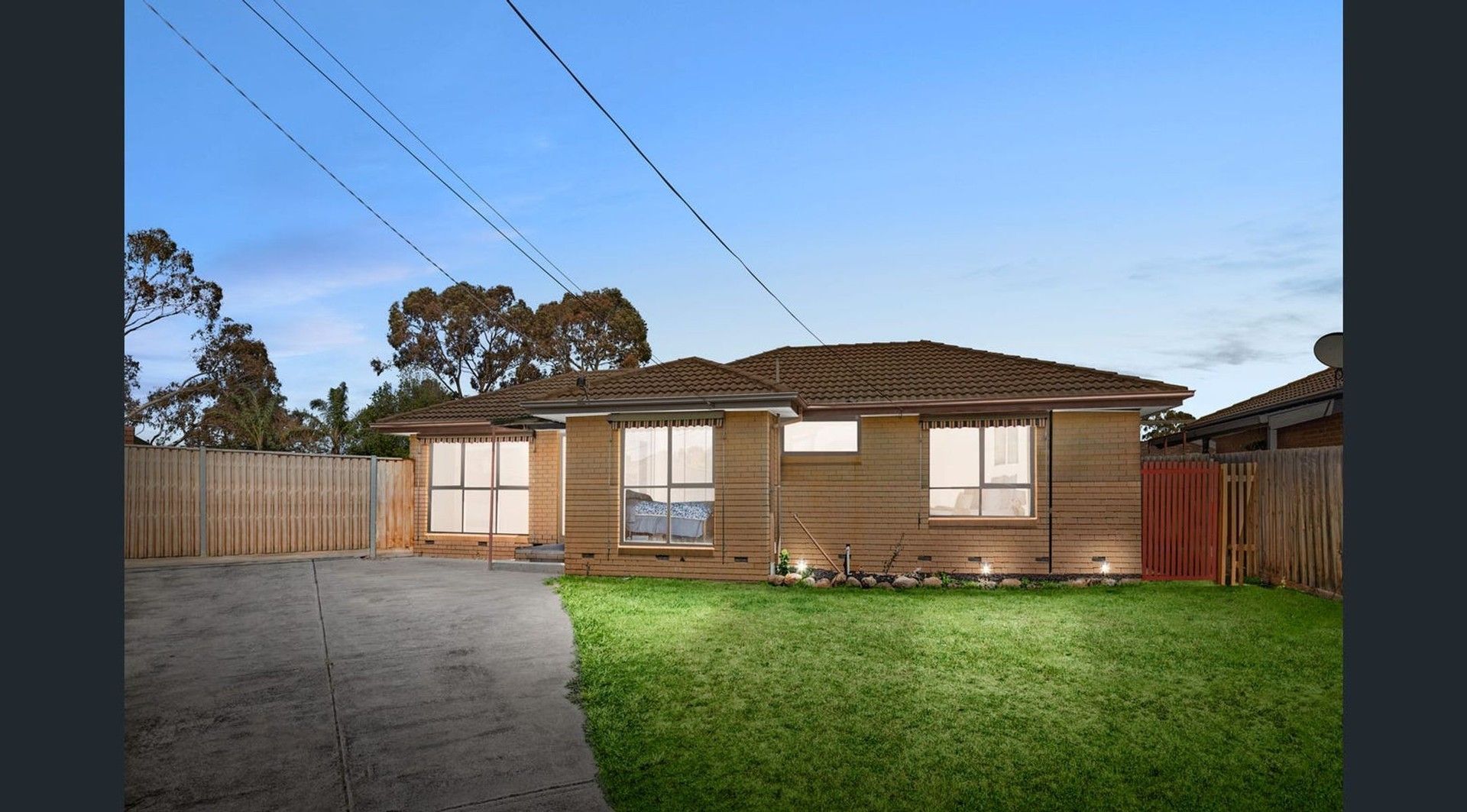 3 bedrooms House in 2 Totara Court WERRIBEE VIC, 3030