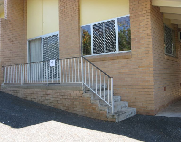 4/7 Athelstane Street, The Range QLD 4700