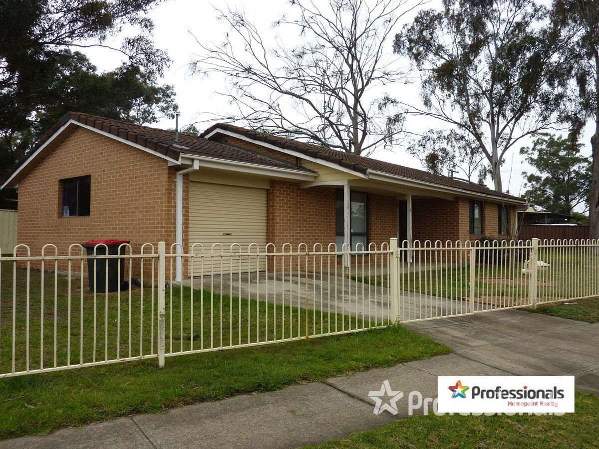 3 bedrooms House in 2 Crown Street RIVERSTONE NSW, 2765