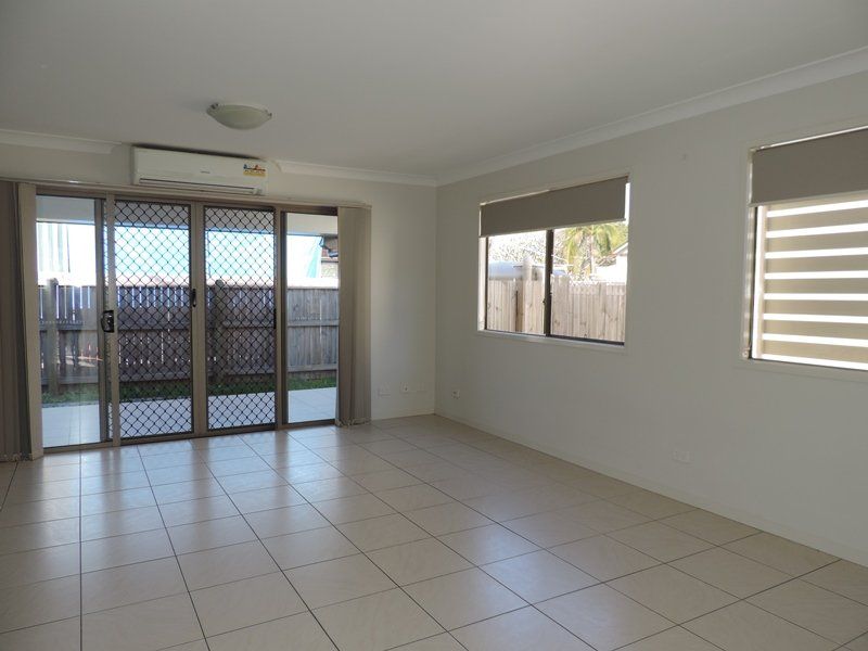 1/33 Clifton Street, Booval QLD 4304, Image 2