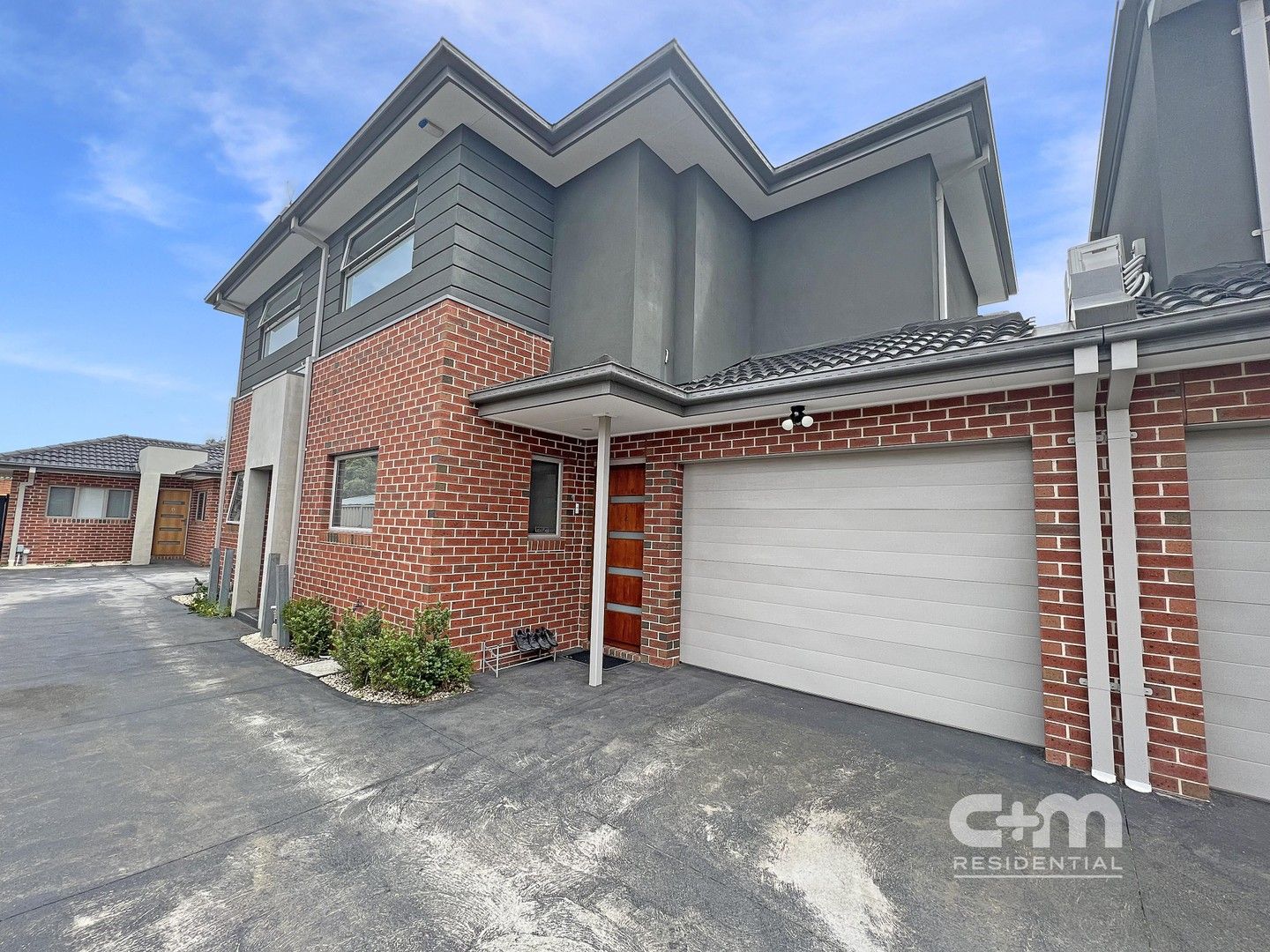 2 bedrooms Apartment / Unit / Flat in 2/25 Isla Avenue GLENROY VIC, 3046