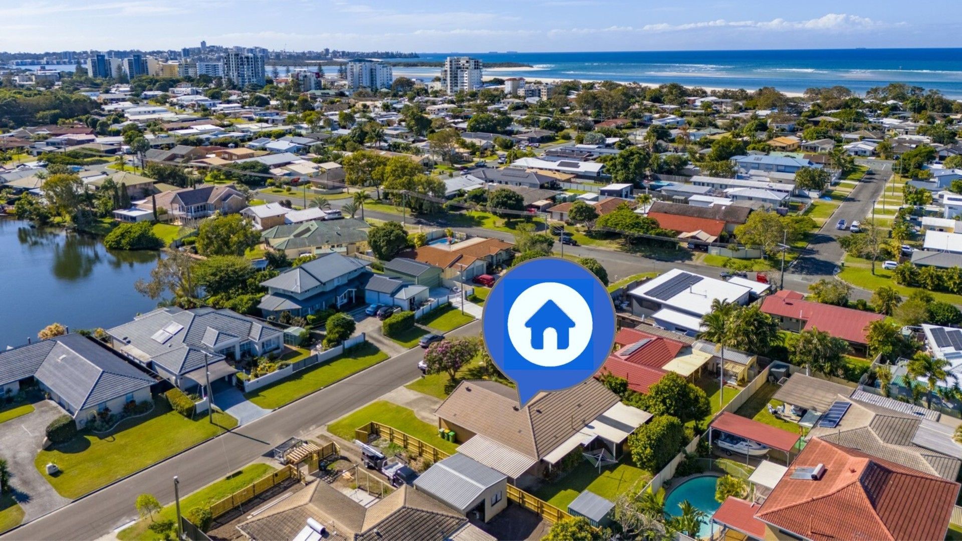 3 bedrooms House in 83 Lamerough Parade GOLDEN BEACH QLD, 4551